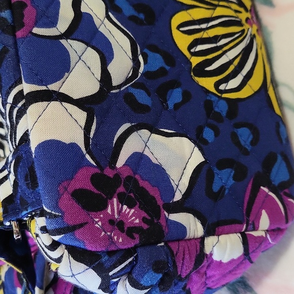 Vera Bradley African Violet Floral Print Bag pack/Laptop Bag - Picture 6 of 16